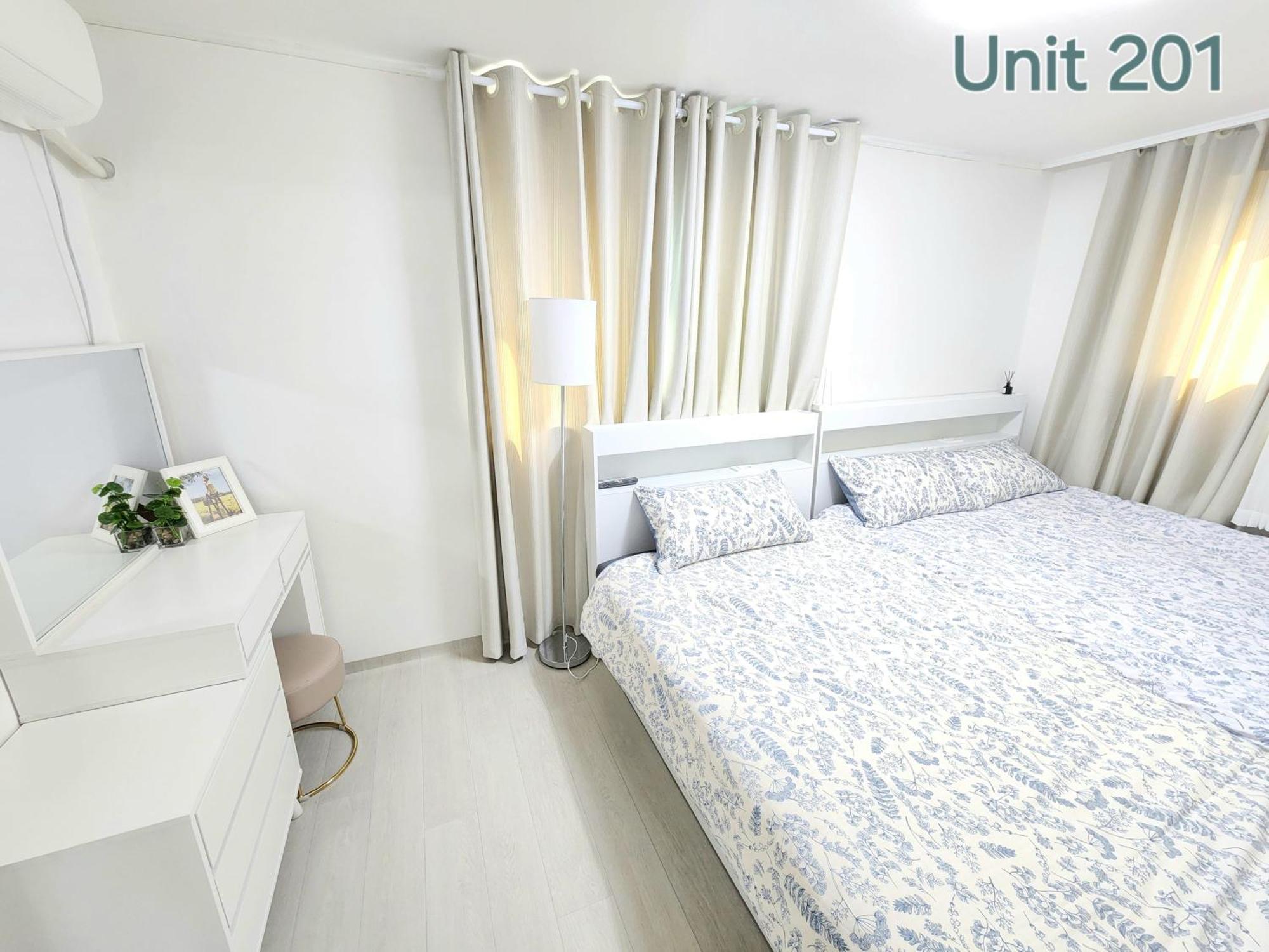 Seoul Stay Bukchon 주차가능 확인필요 Bagian luar foto